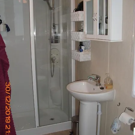 Chalet Ferienwohnung 4 Sterne Tv D Und Nl Terrasse Badestrand Schwimmbad Jachthafen *