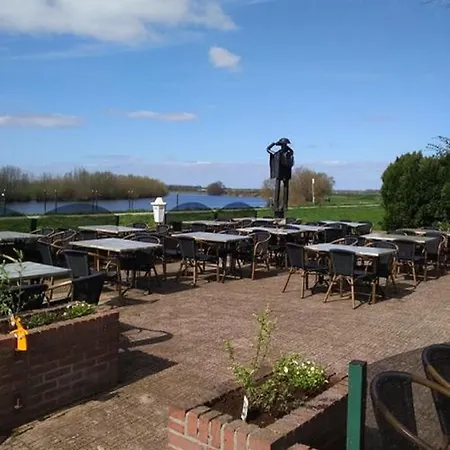 Apartment Chalet Ferienwohnung 4 Sterne Tv D Und Nl Terrasse Badestrand Schwimmbad Jachthafen